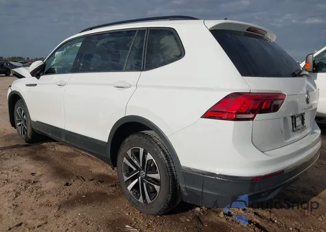 2023 Volkswagen Tiguan 2.0T S z USA, uszkodzony, nr VIN 3VVRB7AX1PM028713